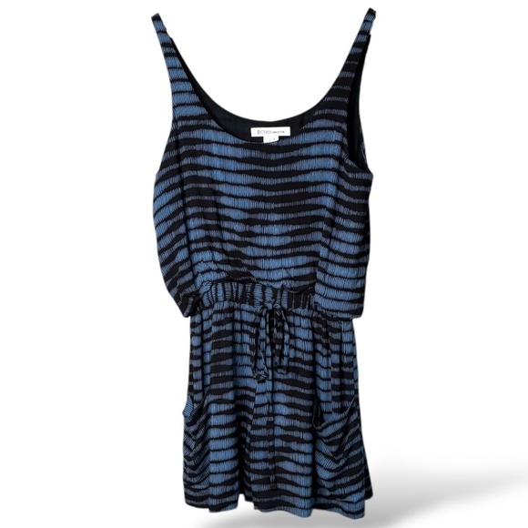 BCBGENERATION Silky Rayon Full Lined Romper Drawstring Waist Patch Pockets Sz S - Picture 1 of 7